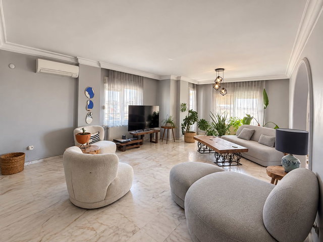 REMAX PALM'DEN KUSHİMOTO SOKAĞI'NDA SATILIK GENİŞ ÇATI DUBLEKSİ