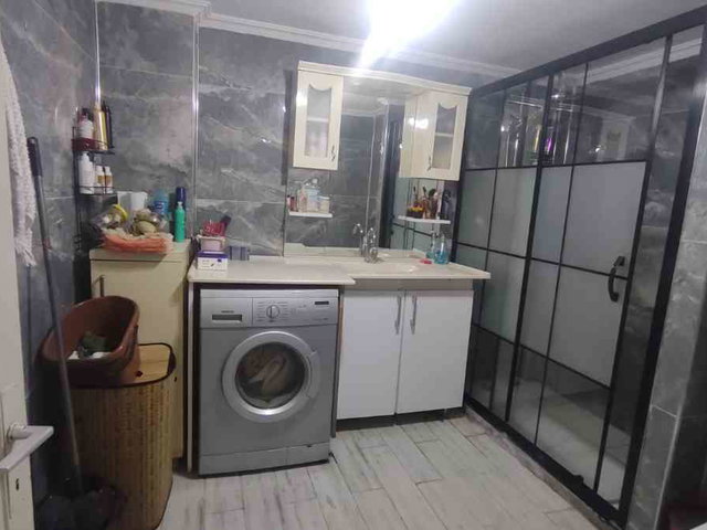 ÜÇYOL DA 4+1 SATILIK FERAH İÇİ YAPILI  DAİRE
