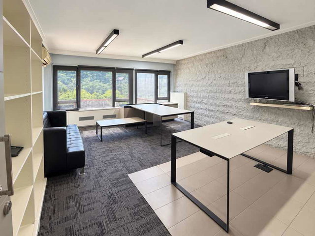 SÖĞÜTÖZÜ ANADOLU SİTESİNDE 2+1 MOBİLYALI KİRALIK OFİS