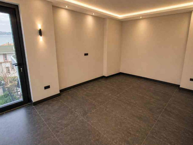 REMAX'DAN MİMAROBA'DA DENİZ MANZARALI SIFIR TRİPLEKS SATILIK LÜKS VİLLA