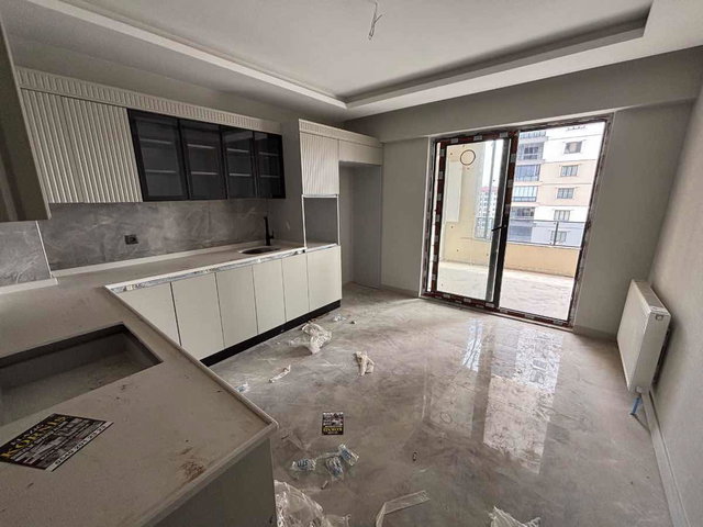 REMAX DEĞİŞİMDEN CUMHURİYET MAH. EMSALSİZ SIFIR 3+1 DAİRE