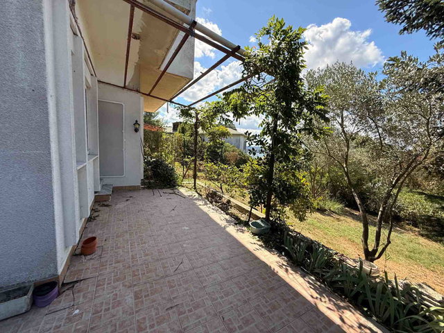 SARIYER HAVANTEPE’DE KORU İÇİNDE, BOĞAZ VE DOĞA MANZARALI KİRALIK VİLLA