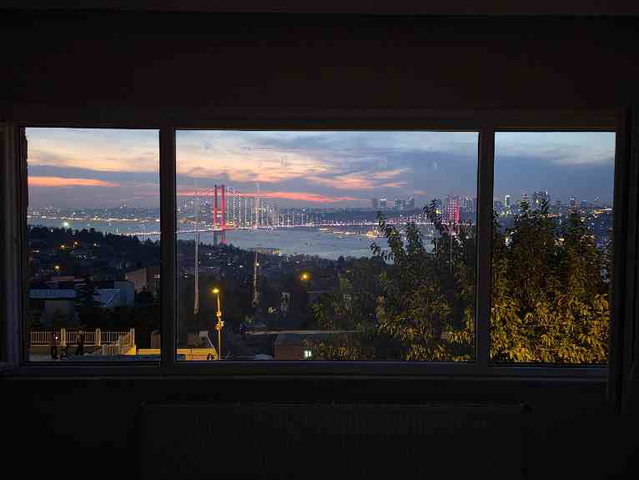 REMAX ASHİLL ÜSKÜDAR DA PANORAMİK BOĞAZ MANZARALI 3+1 SATILIK DAİRE