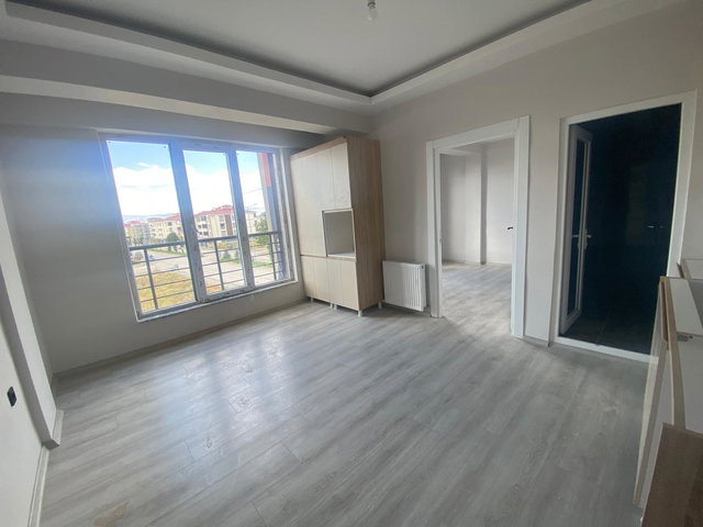 REMAX İLKE'DEN DADAŞKEN'TE 1+1 SATILIK DAİRE