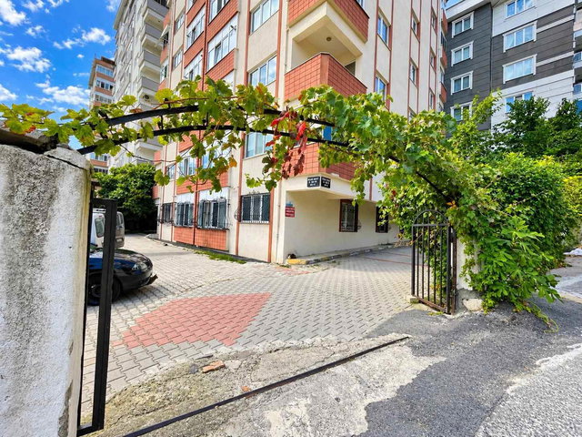 KARTAL HÜRRİYET’TE BİLGEKENT SİTESİ’NDE 3+1 | BAHÇE KATI | 95M²  | KİRALIK DAİRE