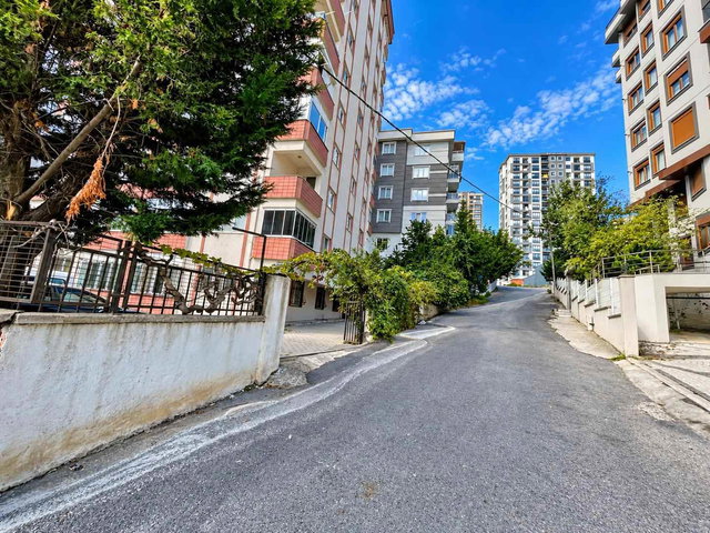 KARTAL HÜRRİYET’TE BİLGEKENT SİTESİ’NDE 3+1 | BAHÇE KATI | 95M²  | KİRALIK DAİRE