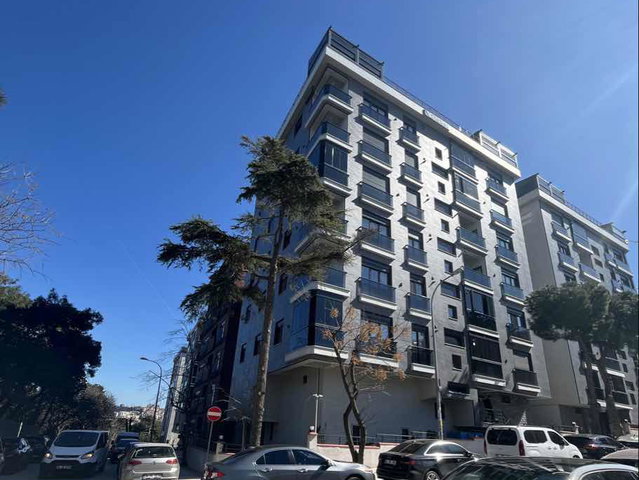 PENDİK BATI MAHALLESİ – PENDİK BURNU’NDA KİRALIK 3+1 DENİZ MANZARALI DAİRE