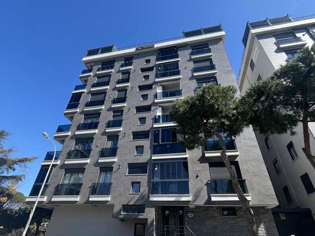 PENDİK BATI MAHALLESİ – PENDİK BURNU’NDA KİRALIK 3+1 DENİZ MANZARALI DAİRE
