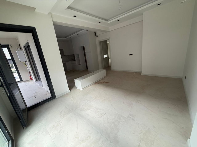 REMAX MODEL DEN ÇAMLIK DİLEK EVLER SİTESİNDE SIFIR 2.5+1 KİRALIK DAİRE