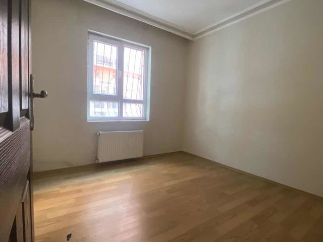 OSMNAGAZI CADDESI PARALELI 3+1 KIRALIK DAIRE /REMAX ENBATI