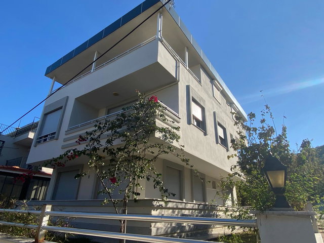 REMAX YELKEN'DEN  SIĞACIKTA MÜSTAKİL TADINDA BAHÇE KATI KİRALIK DAİRE