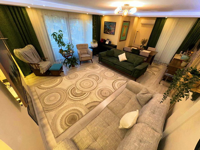 RE/MAX İNCİ'DEN ALTIEYLÜL BAHÇELİEVLER MAH'DE SATILIK 3+1 DAİRE