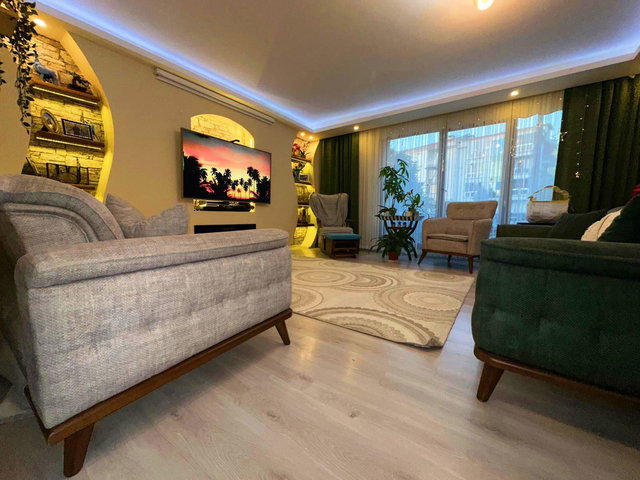 RE/MAX İNCİ'DEN ALTIEYLÜL BAHÇELİEVLER MAH'DE SATILIK 3+1 DAİRE
