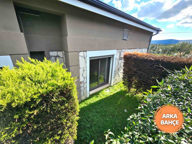 DENİZE 300 METRE ÇİFT BAHÇELİ 2+1 DUBLEKS EV