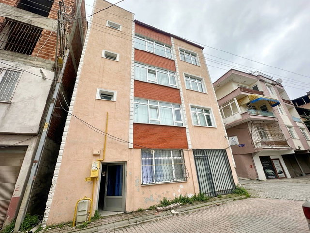 SAMSUN CANİK’TE 3+1 | 130 M² BRÜT | EN ÜST KAT | 3 CEPHELİ | BALKONLU DAİRE