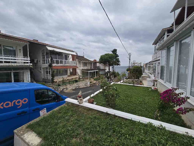 REMAX HEDEFTEN SİLİVRİ SELİMPAŞA'DA 2+1 DENİZ MANZARALI SATILIK DAİRE