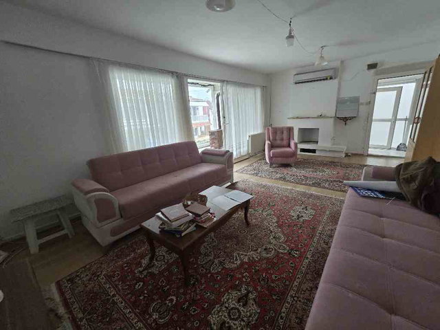 REMAX HEDEFTEN SİLİVRİ SELİMPAŞA'DA 2+1 DENİZ MANZARALI SATILIK DAİRE