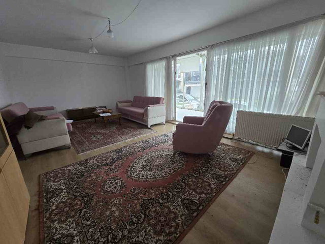 REMAX HEDEFTEN SİLİVRİ SELİMPAŞA'DA 2+1 DENİZ MANZARALI SATILIK DAİRE