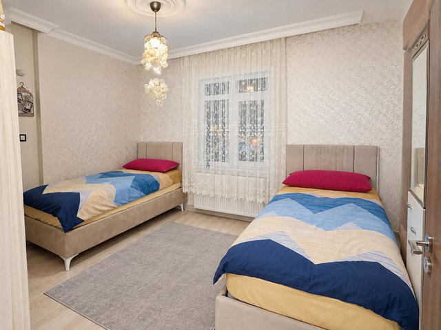 REMAX MAHAL'DEN OYLUMPINAR SİTESİNDE FULL TADİLATLI SATILIK DAİRE