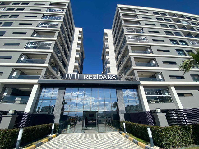 ULUKENT’İN PRESTİJLİ SİTESİ ULU REZİDANS’TA HAVUZ MANZARALI 3+1 KİRALIK DAİRE