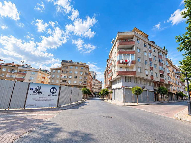 ZEYTİNBURNU SÜMER MAHALLESİ’NDE – MERKEZİ KONUMDA SATILIK 2+1