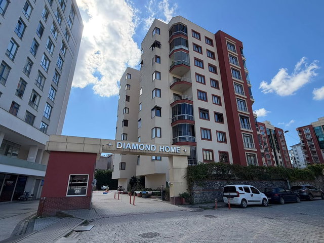 ÇEKMEKÖY’DE 155 M² NET 3+1 | 2 BANYO | BALKONLU | KREDİYE UYGUN