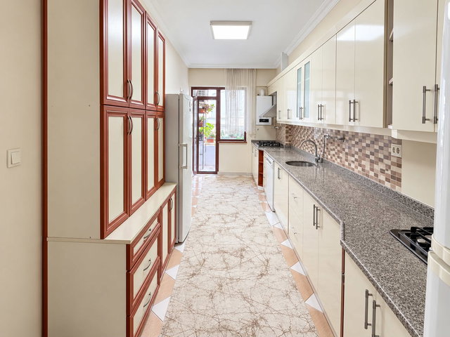 ÇEKMEKÖY’DE 155 M² NET 3+1 | 2 BANYO | BALKONLU | KREDİYE UYGUN