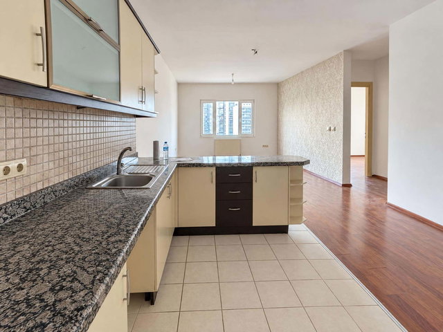 ÇORLU PARK SITESINDE HAVUZ MANZARALI 2+1 SATILIK FIRSAT DAIRE