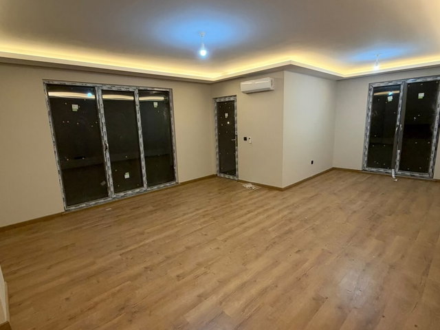 ÜSKÜDAR’DA 2024 YAPIMI 3+1 | 166 M² BRÜT | YERDEN ISITMALI | 2 BANYO | BALKONLU