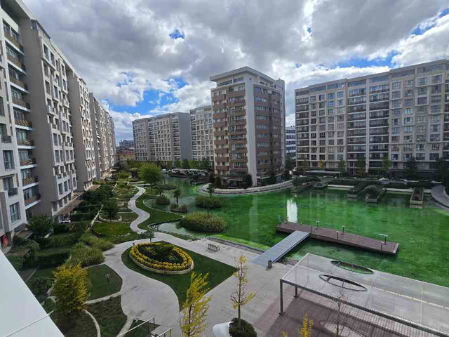 SANCAKTEPE SARIGAZİ’DE KİRALIK 1+1 | 72 M² BRÜT | BALKONLU | 4. KAT | SİTE İMKÂNLI