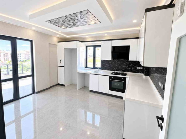 PURSAKLAR SARAY FATİH MAH YENİ 3+1 SATILIK OTOBÜS GÜZERGAHINDA METROYA YAKIN FIRSAT DAİRE