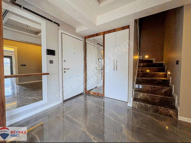 İZMİR ULUKENT MYLIFE HOME SİTESİ'NDE SATILIK 5+1 DUBLEKS DAİRE