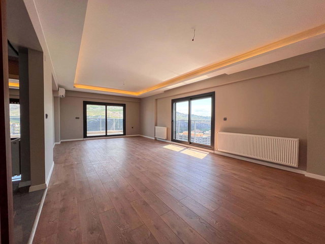 İZMİR ULUKENT MYLIFE HOME SİTESİ'NDE SATILIK 5+1 DUBLEKS DAİRE