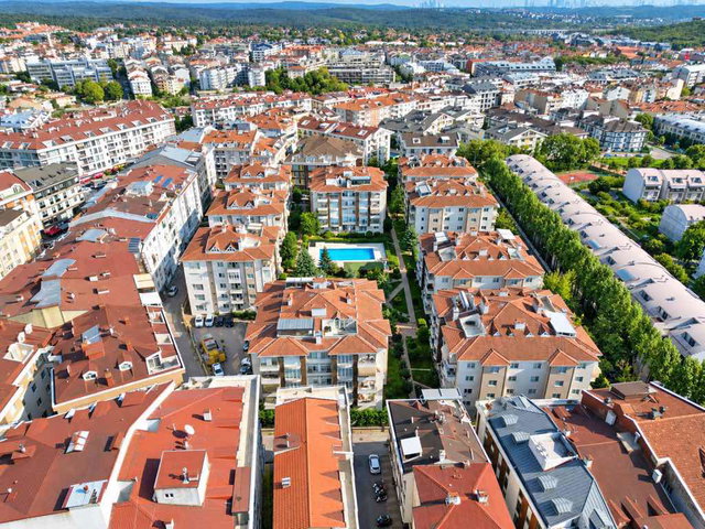 HÜSEYİN KURAN’DAN GÖKTÜRK BENTLER SİTESİ’NDE HAVUZ CEPHELİ, 220 M² LÜKS 3+1 SATILIK