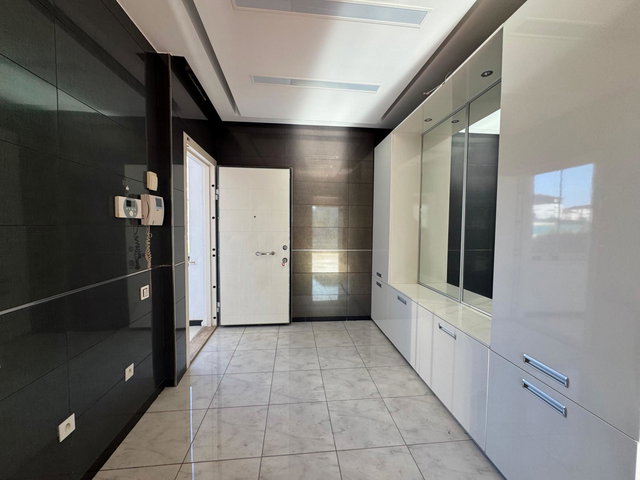 SİNPAŞ AVANGARDEN' DA KİRALIK 4+2 ÖZEL HAVUZLU ÇATI TRİBLEKS