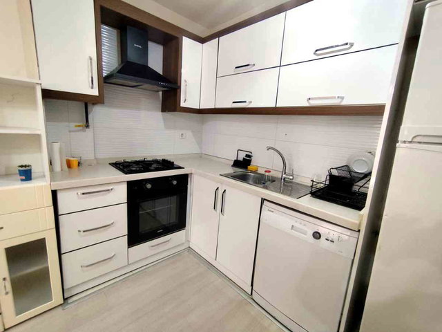 YENI GIRNE YAKINI EŞYALI 2+1 KİRALIK DAİRE | BAHÇELİ | KAPALI OTOPARKLI