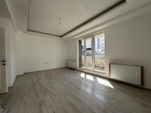 TRAMVAYA YAKIN | AYRI MUTFAK ,EBEVEYN BANYO I 2+1 FIRSAT DAİRE!