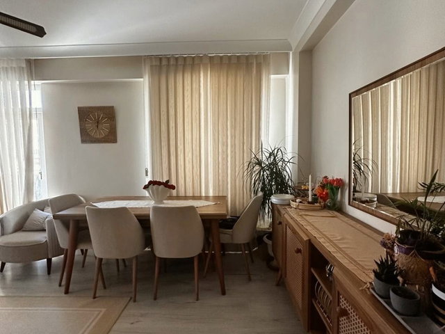 REMAX PANORAMA'DAN AÇIK OTOPARKLI DENIZ MANZARALI SATILIK 2+1