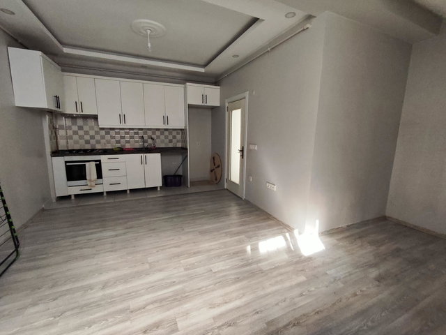 BAYRAMPAŞA MURAT MAHALLESİNDE KİRALIK 2+1 DAİRE