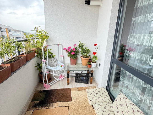 REMAX İLKE'DEN PALANDÖKEN KONUTLARI'NDA 4+1 SATILIK DAIRE