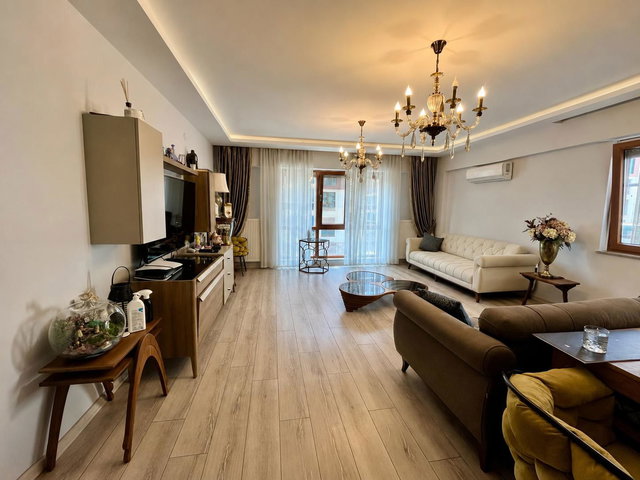 ÇANAKKALE MERKEZ’DE HAVUZLU SİTE İÇERİSİNDE ÖZEL TERASLI  3+1 KİRALIK DAİRE