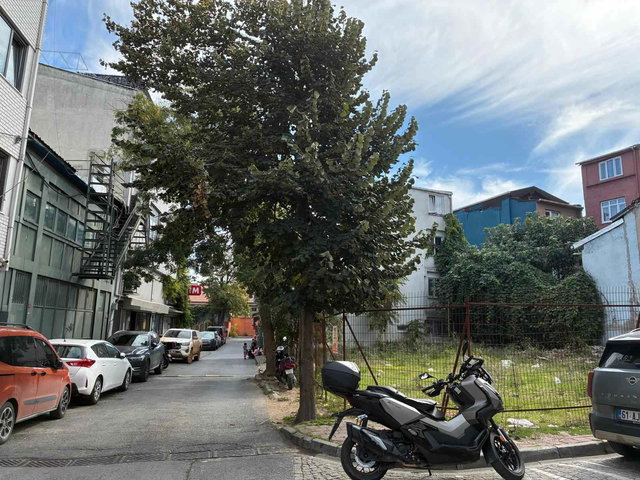 FATİH AYVANSARAY BALAT'TA  2+1 MÜSTAKIL EV