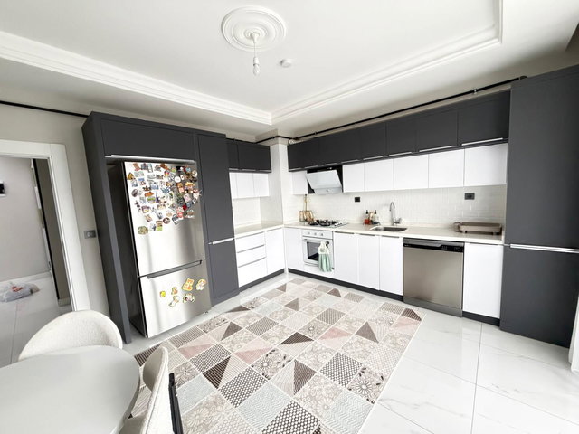 REMAX İLKE'DEN PALANDÖKEN KONUTLARI'NDA 4+1 SATILIK DAIRE