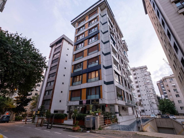 BOSTANCI'DA 60 M² TERAS KULLANIMLI SATILIK 1+1 DAIRE