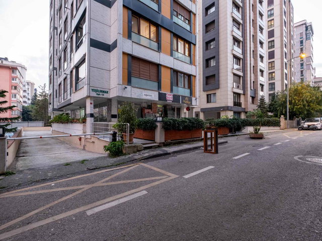 BOSTANCI'DA 60 M² TERAS KULLANIMLI SATILIK 1+1 DAIRE