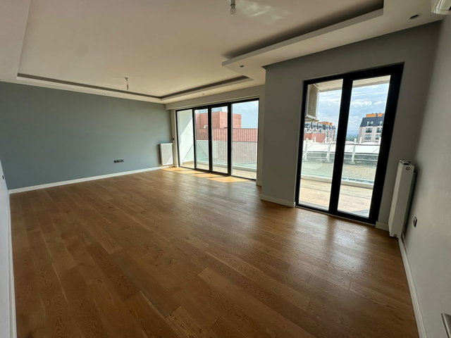 REMAX MID CİTY LİFE SİTESİNDE 3+1 LÜKS KİRALIK DAİRE