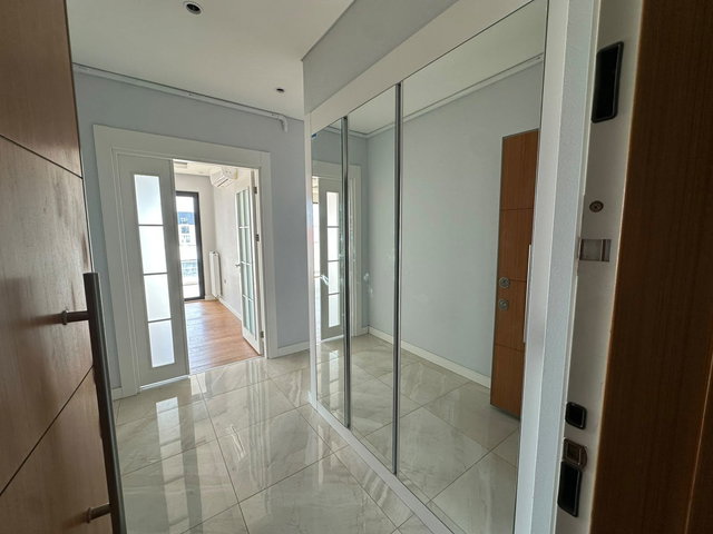 REMAX MID CİTY LİFE SİTESİNDE 3+1 LÜKS KİRALIK DAİRE