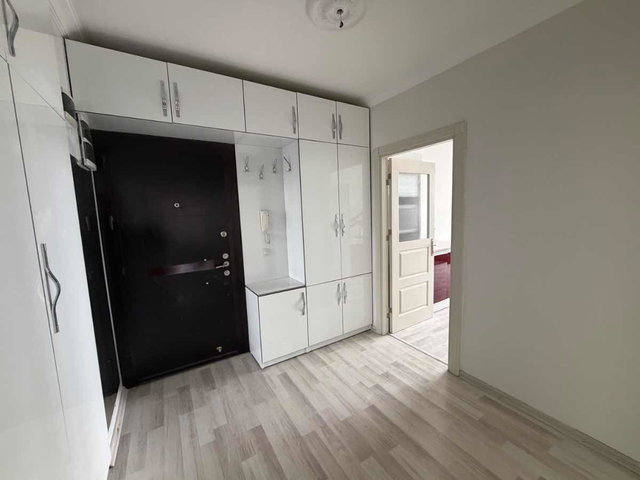 MAMAK ALTINEVLER CUMHURIYET SITESI B BLOKTA 10. KAT DAIRE