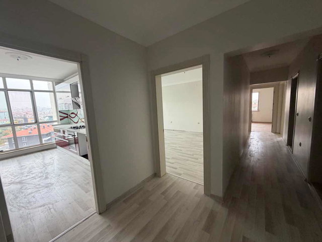 MAMAK ALTINEVLER CUMHURIYET SITESI B BLOKTA 10. KAT DAIRE