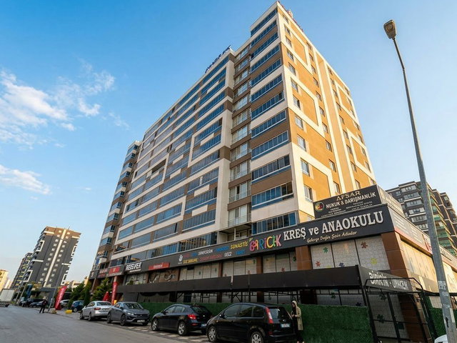 ETİMESGUT YEŞİLOVA POZİTİF LİFE SİTESİ’NDE SATILIK 2+1 DAİRE